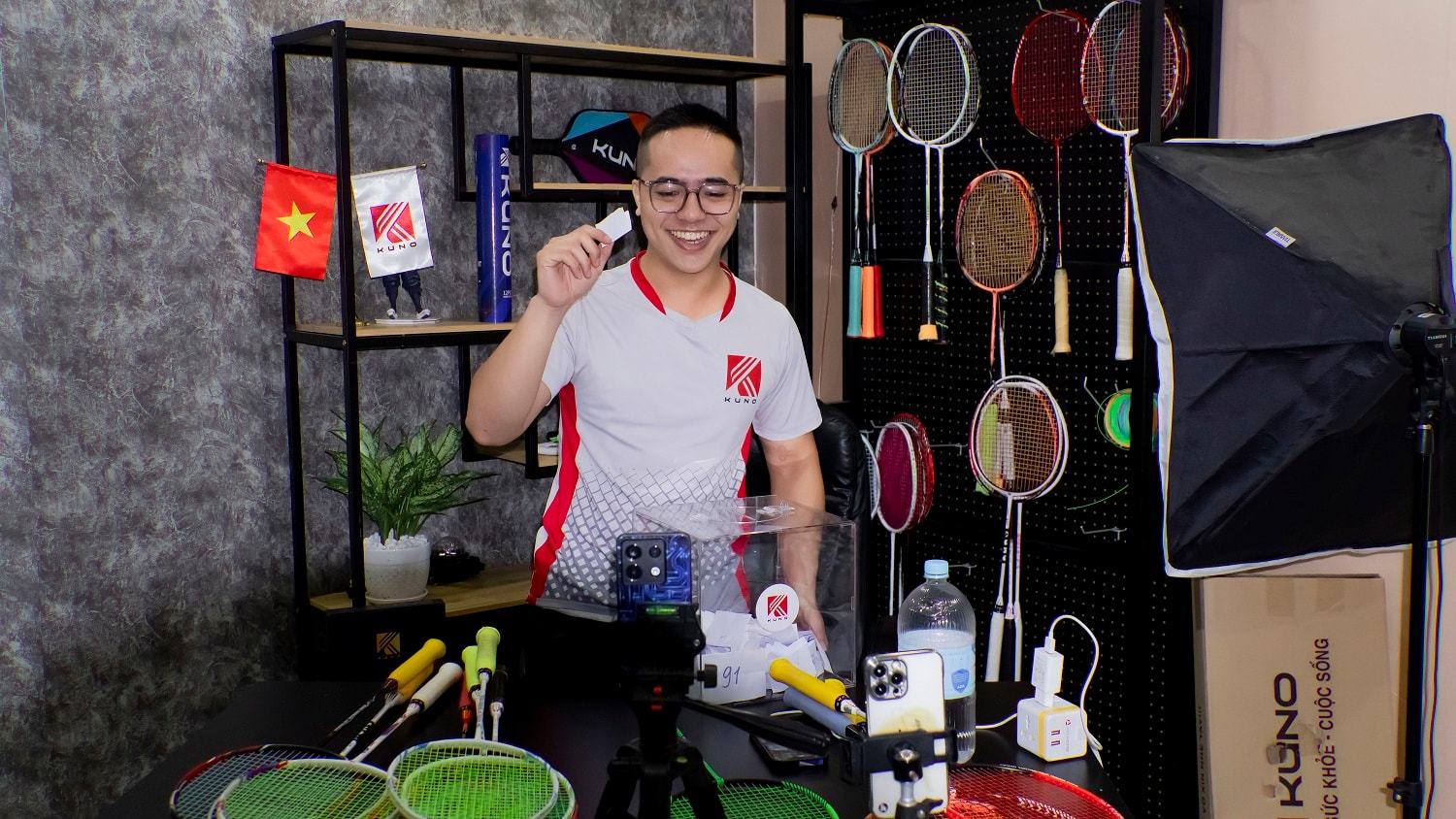 KUNO tiên phong thể thao, bứt phá thương mại số