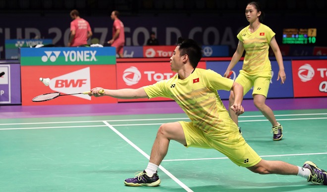 Kỹ thuật nhận cầu trong cầu lông 