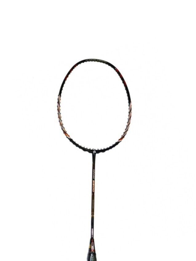 Vợt Apacs Accurate 9900, trọng lượng nhẹ, thân vợt dẻo, phản xạ nhanh, công nghệ Quad Voltaic