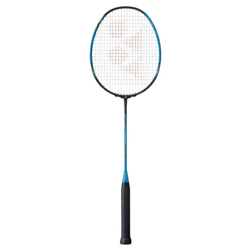 Yonex Nanoflare 700 nổi bật với trọng lượng nhẹ