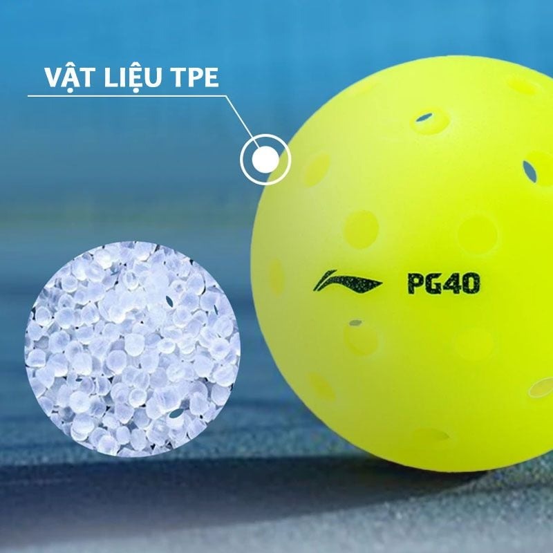 Bóng 40 lỗ được thiết kế chuyên dụng cho thi đấu ngoài trời
