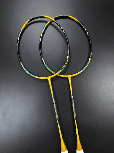 Vợt Victor Thruster F Claw – Bản giới hạn tấn công cực mạnh