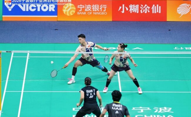 Top 3 cây vợt cầu lông 800K chất lượng hiện nay