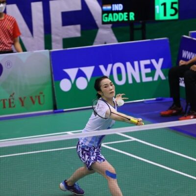 Vợt cầu lông căng 10kg phù hợp với những ai?