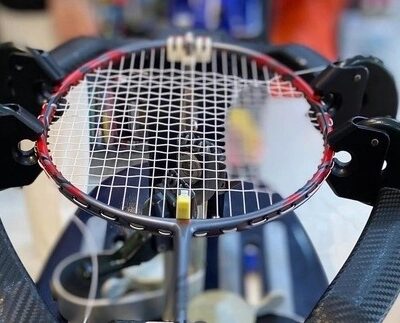 Độ căng của vợt cầu lông là gì?